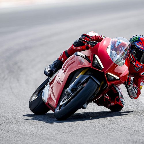 2022 Ducati Panigale V4 S Gallery Image 3