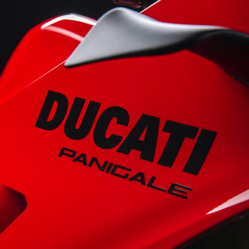 2022 Ducati Panigale V4 Gallery Image 1