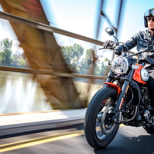 2022 Ducati Scrambler Icon Gallery Image 3