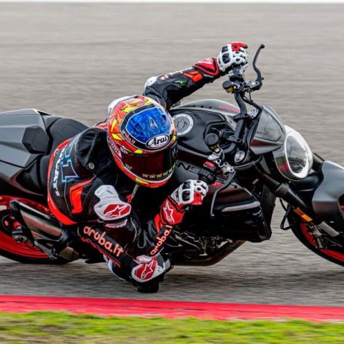 2022 Ducati Monster Gallery Image 1