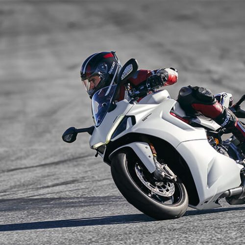2022 Ducati SuperSport 950 S Gallery Image 1
