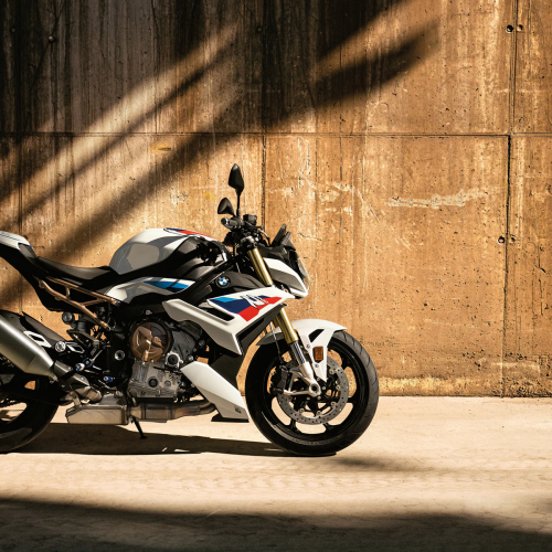 2023 BMW S 1000 R Gallery Image 3