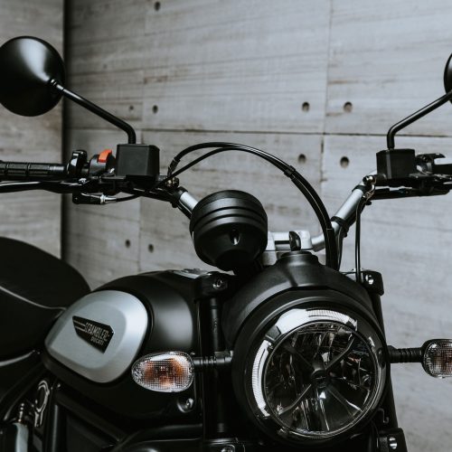 2022 Ducati Scrambler Icon Dark Gallery Image 1