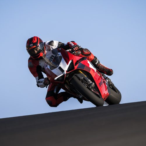 2023 Ducati Panigale V4 R Gallery Image 2