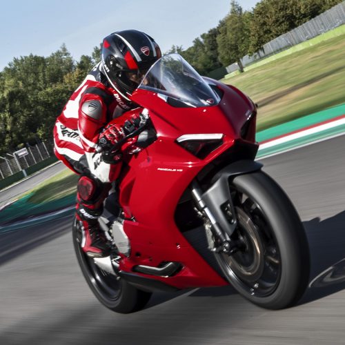 2023 Ducati Panigale V2 Gallery Image 2