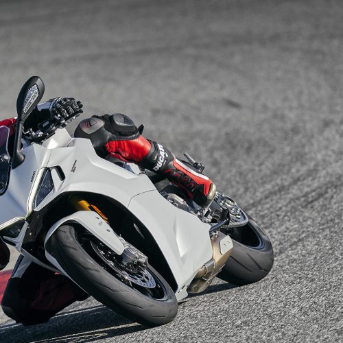 2023 Ducati SuperSport 950 S Gallery Image 1