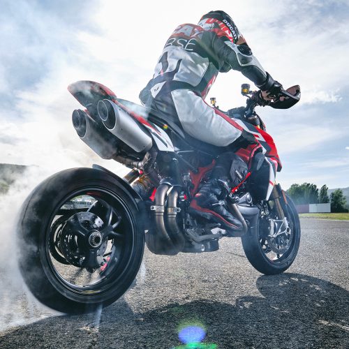 2022 Ducati Hypermotard 950 SP Gallery Image 2