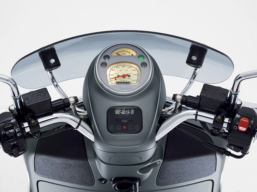 Vespa sei giorni 300 hotsell