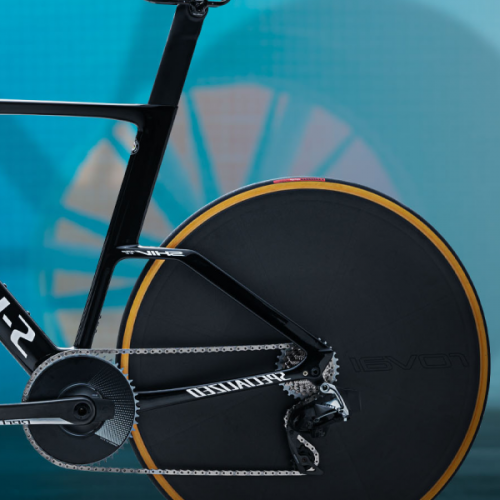 2023 Specialized Shiv TT Gallery Image 1