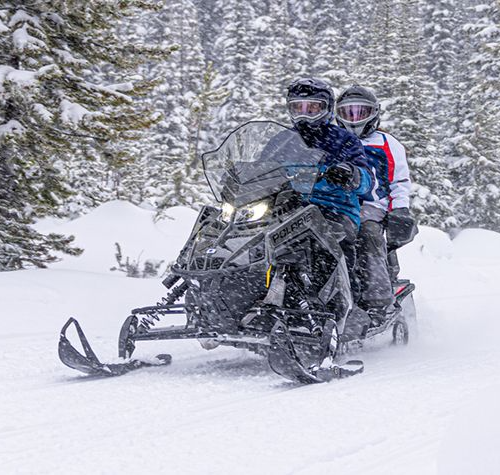 2025 Polaris 650 INDY Adventure 137 Gallery Image 4