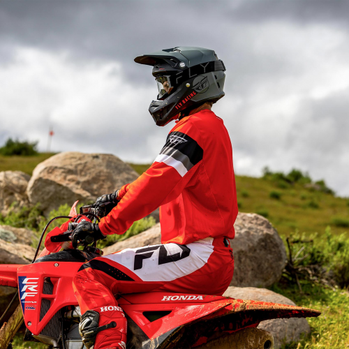 2025 Honda CRF450RX Gallery Image 1