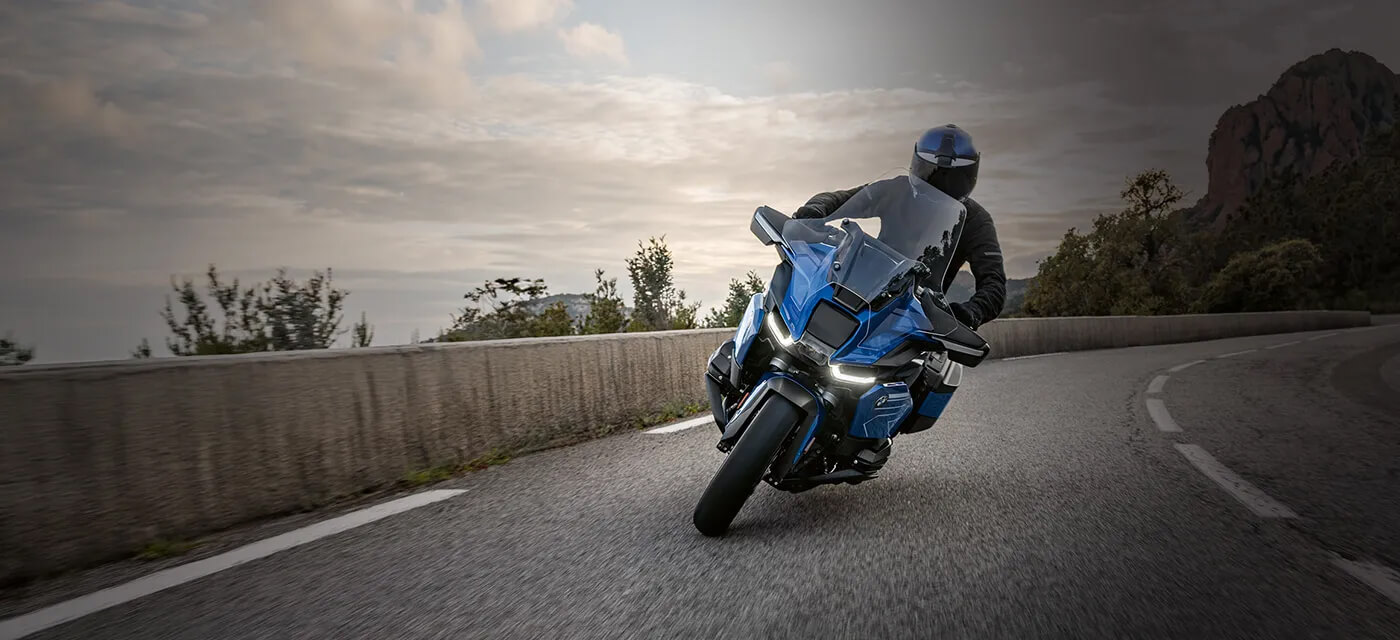 Get 3.9% APR financing or $1,000 off MSRP on the 2026 R 1300 RT